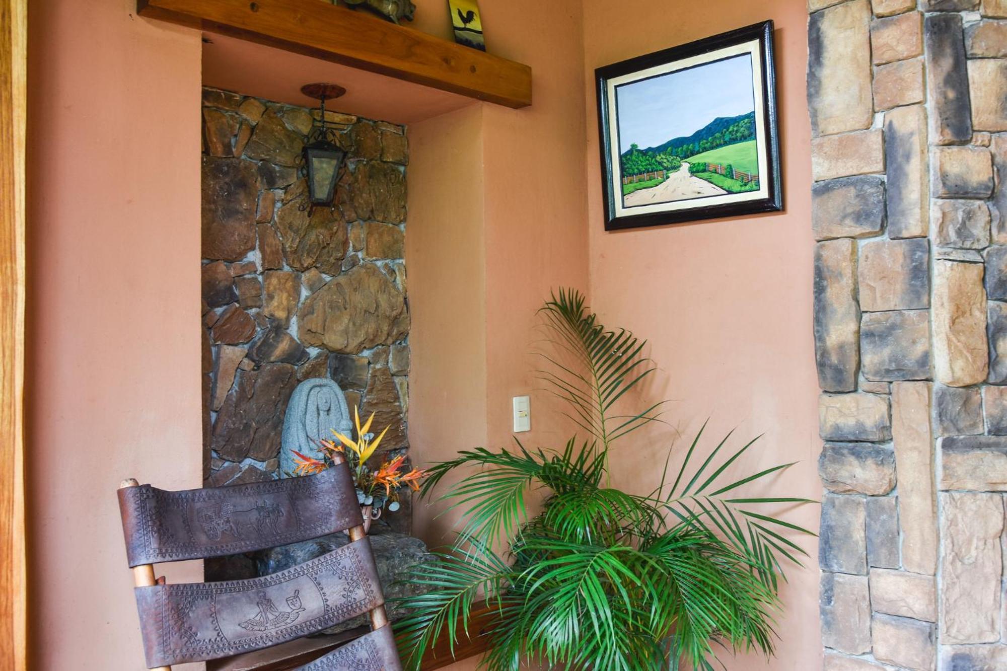 Casa Cora Bed And Breakfast Carmona Exterior photo